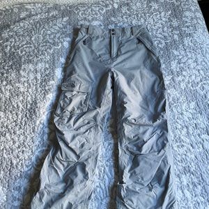 Grey North Face ski pants. Youth XL